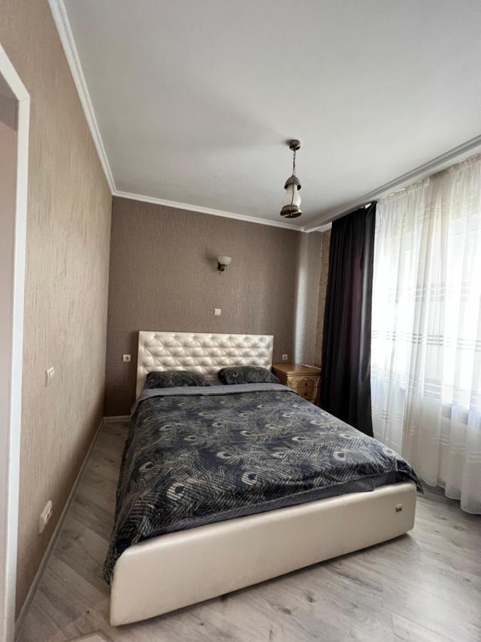 видовая 1 ком на осокорках Apartment Kyiv