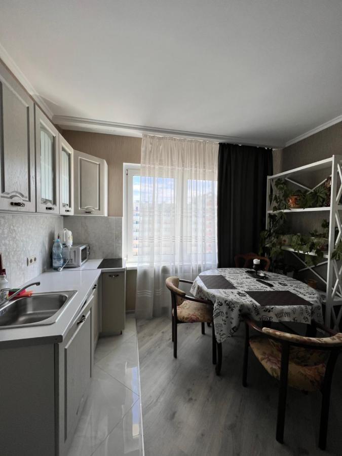 видовая 1 ком на осокорках Apartment